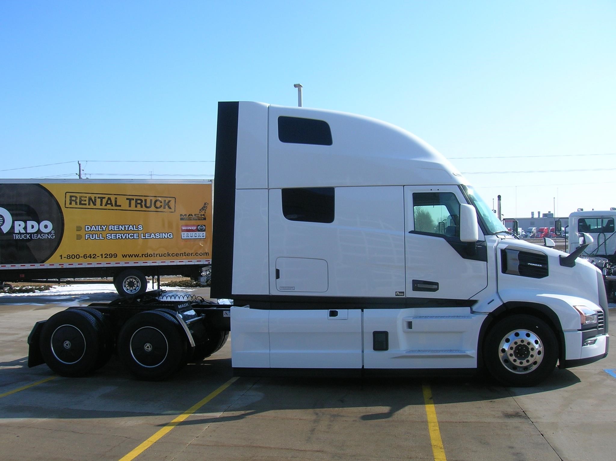 2026 MACK PIONEER 64T 2026 MACK PIONEER 64T - image 4 of 6