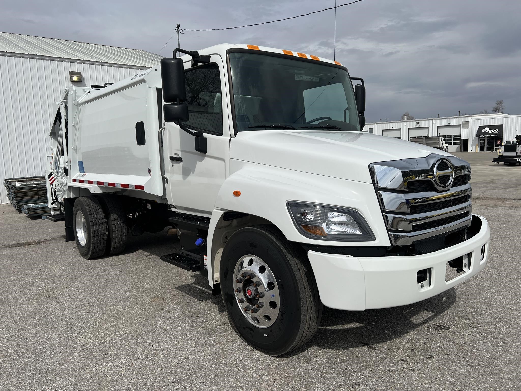 2026 HINO L7 11014617884 2026 HINO L7 11014617884