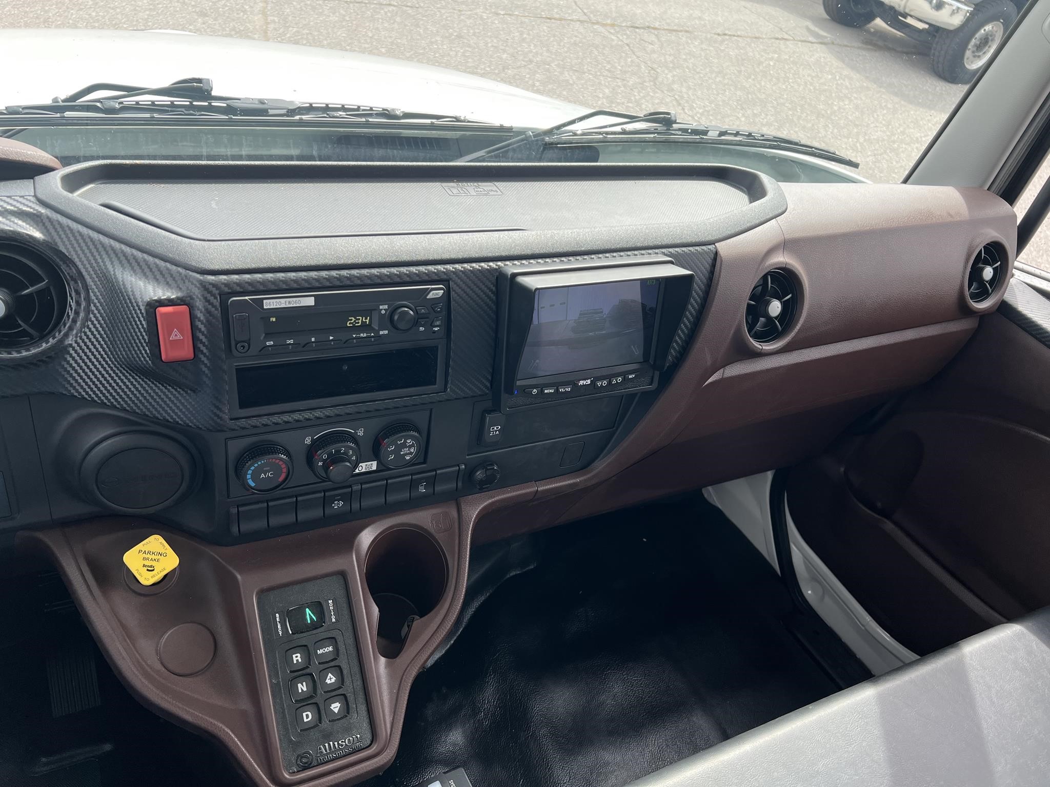 2026 HINO L7 11014617903 2026 HINO L7 11014617903