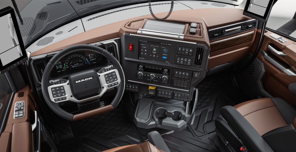 Mack Granite Interior | RDO Truck Centers