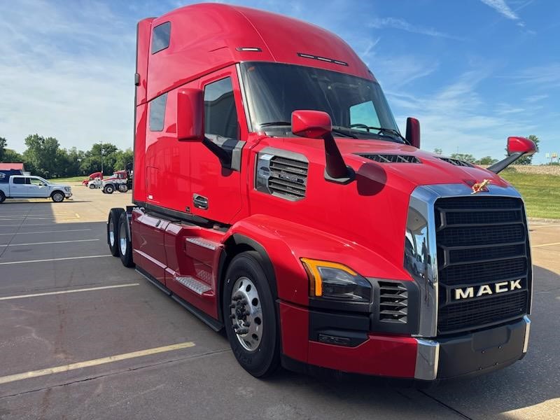 2026 MACK PIONEER 64T 11025132507 2026 MACK PIONEER 64T 11025132507
