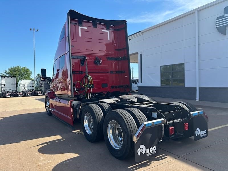 2026 MACK PIONEER 64T 2026 MACK PIONEER 64T - image 3 of 6