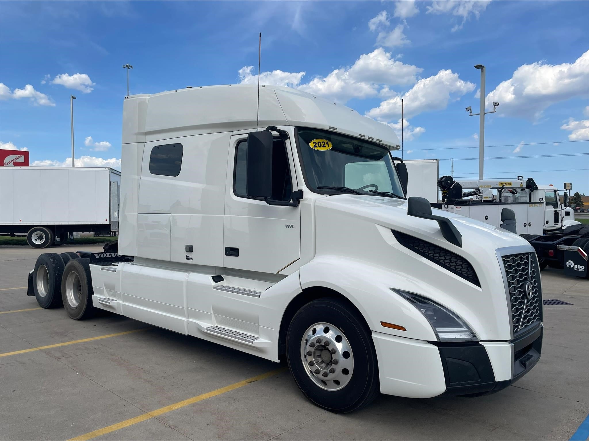 2021 VOLVO VNL64T740 11026174350 2021 VOLVO VNL64T740 11026174350