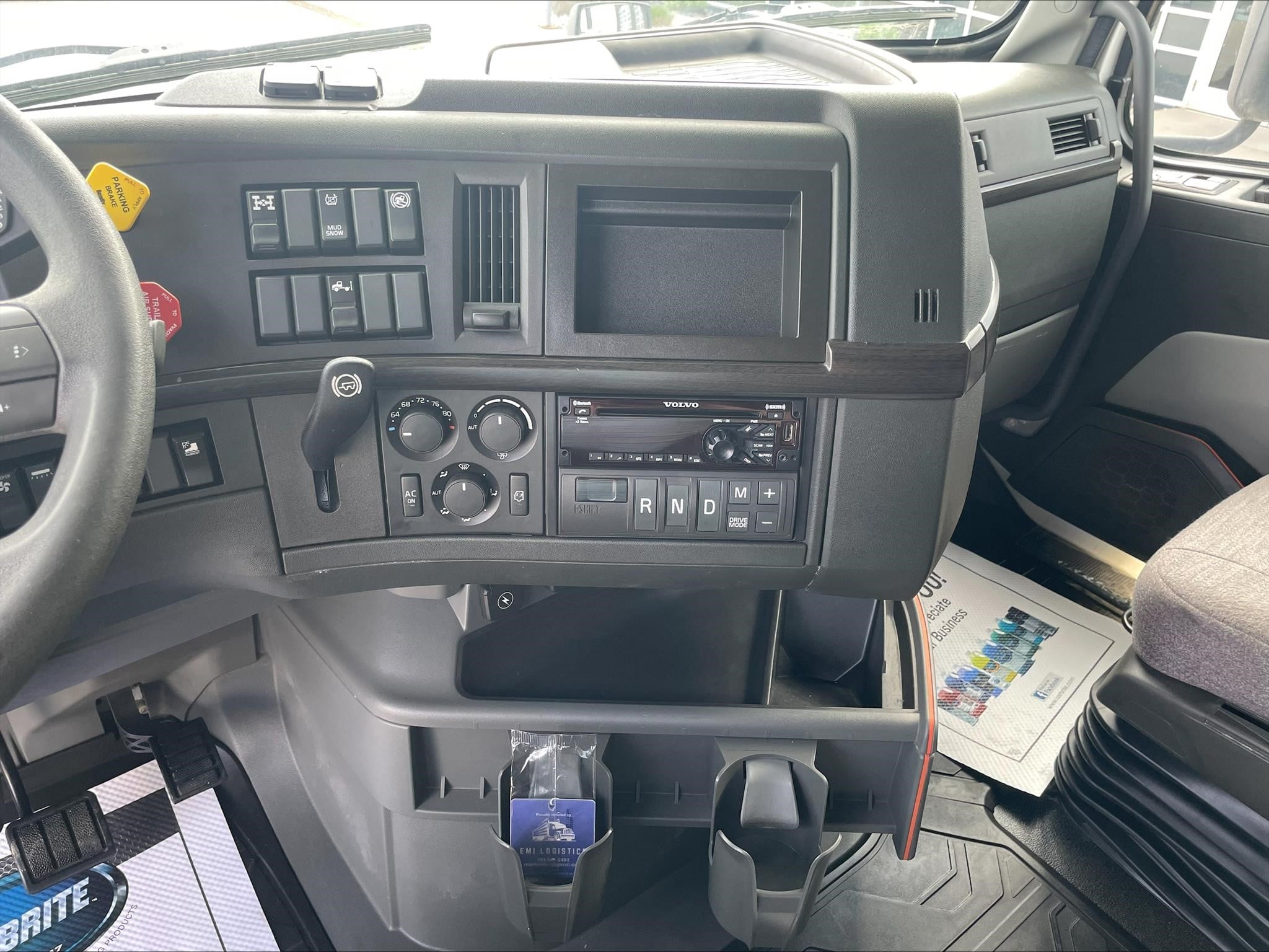 2021 VOLVO VNL64T740 11026174355 2021 VOLVO VNL64T740 11026174355