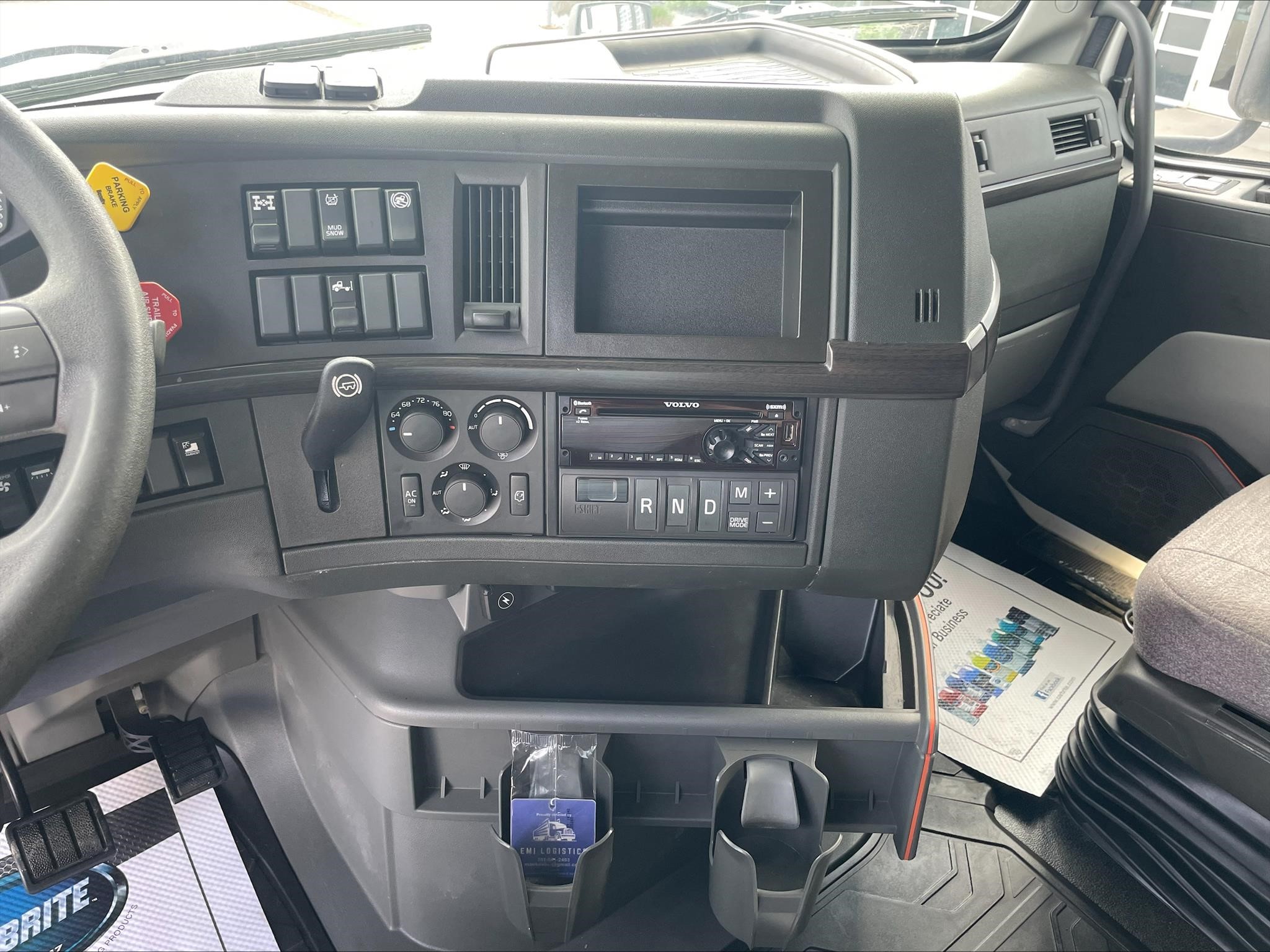 2021 VOLVO VNL64T740 11026174355 2021 VOLVO VNL64T740 11026174355