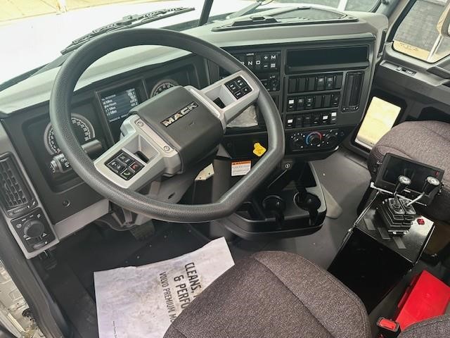 2026 MACK GRANITE 64FR 11031816830 2026 MACK GRANITE 64FR 11031816830