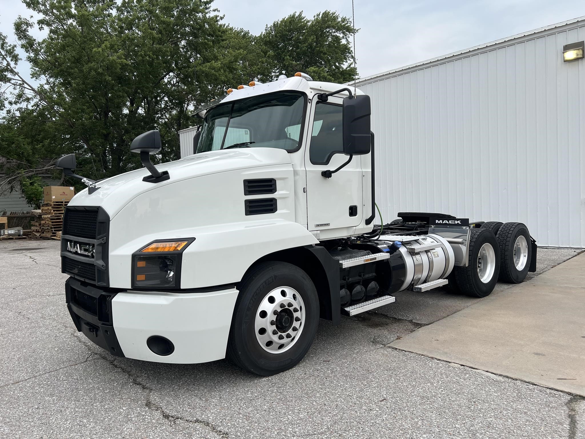 2020 MACK ANTHEM 64T 2020 MACK ANTHEM 64T - image 1 of 6