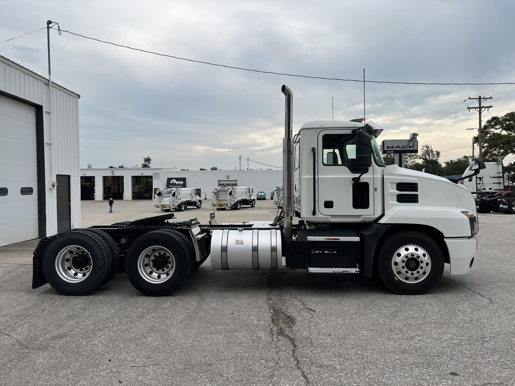 2020 MACK ANTHEM 64T 2020 MACK ANTHEM 64T - image 6 of 6