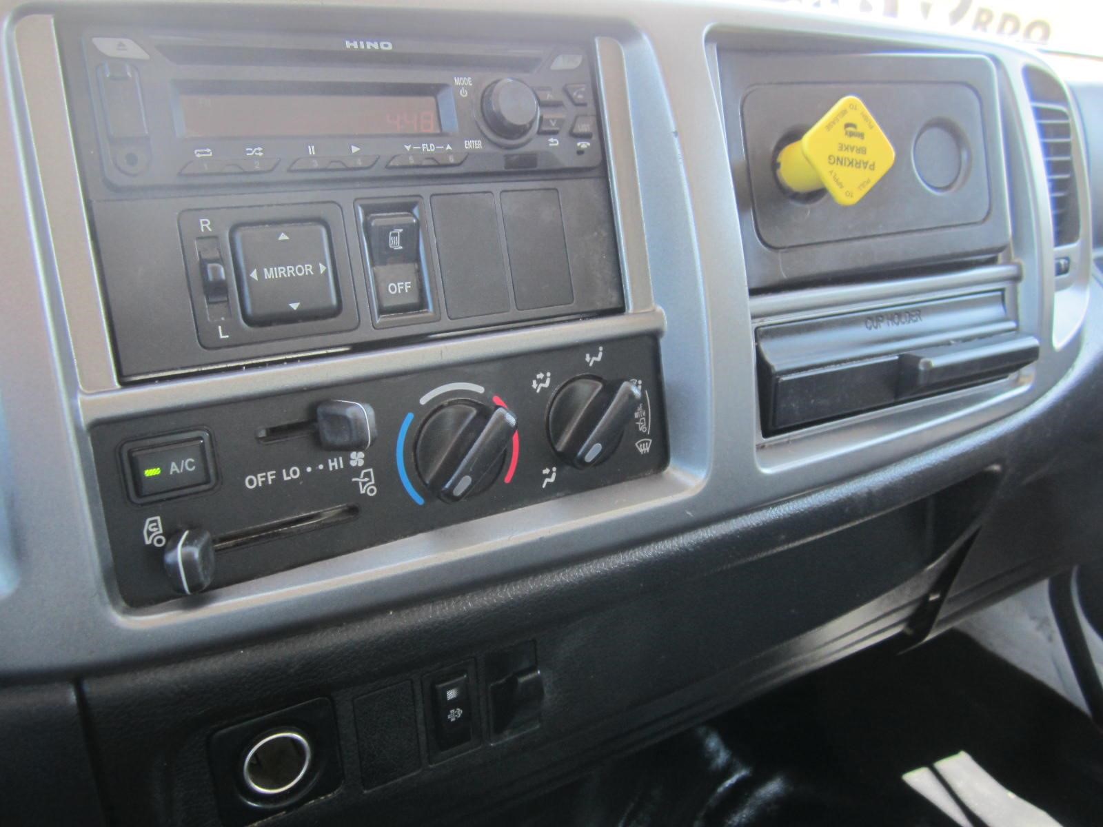 2020 HINO 268A 11032433935 2020 HINO 268A 11032433935