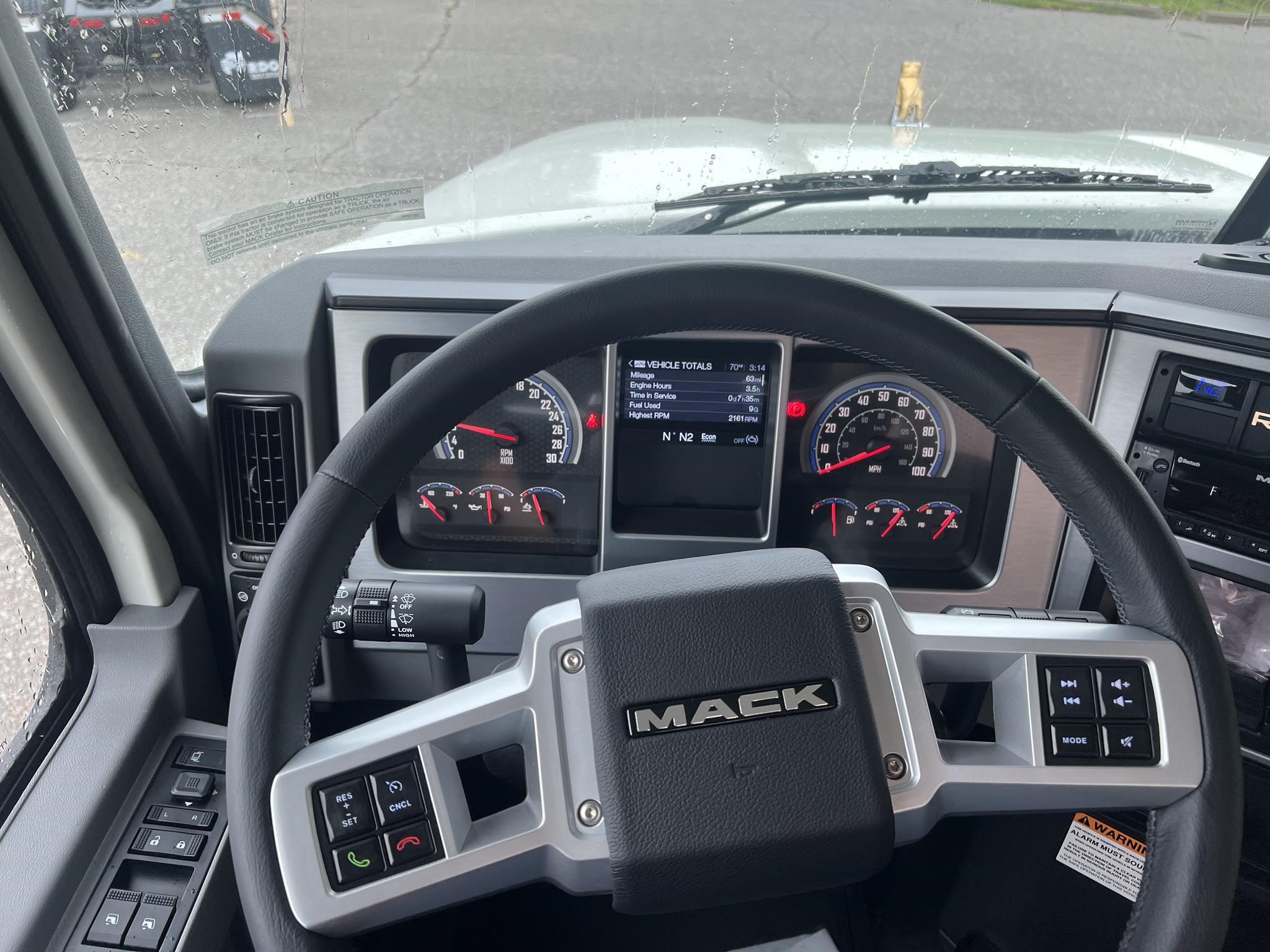 2027 MACK PINNACLE 84T 11035272316 2027 MACK PINNACLE 84T 11035272316