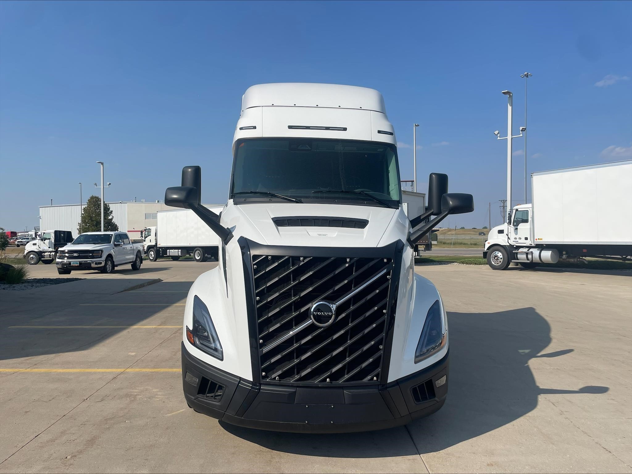 2026 VOLVO VNL64T640 11041833424 2026 VOLVO VNL64T640 11041833424