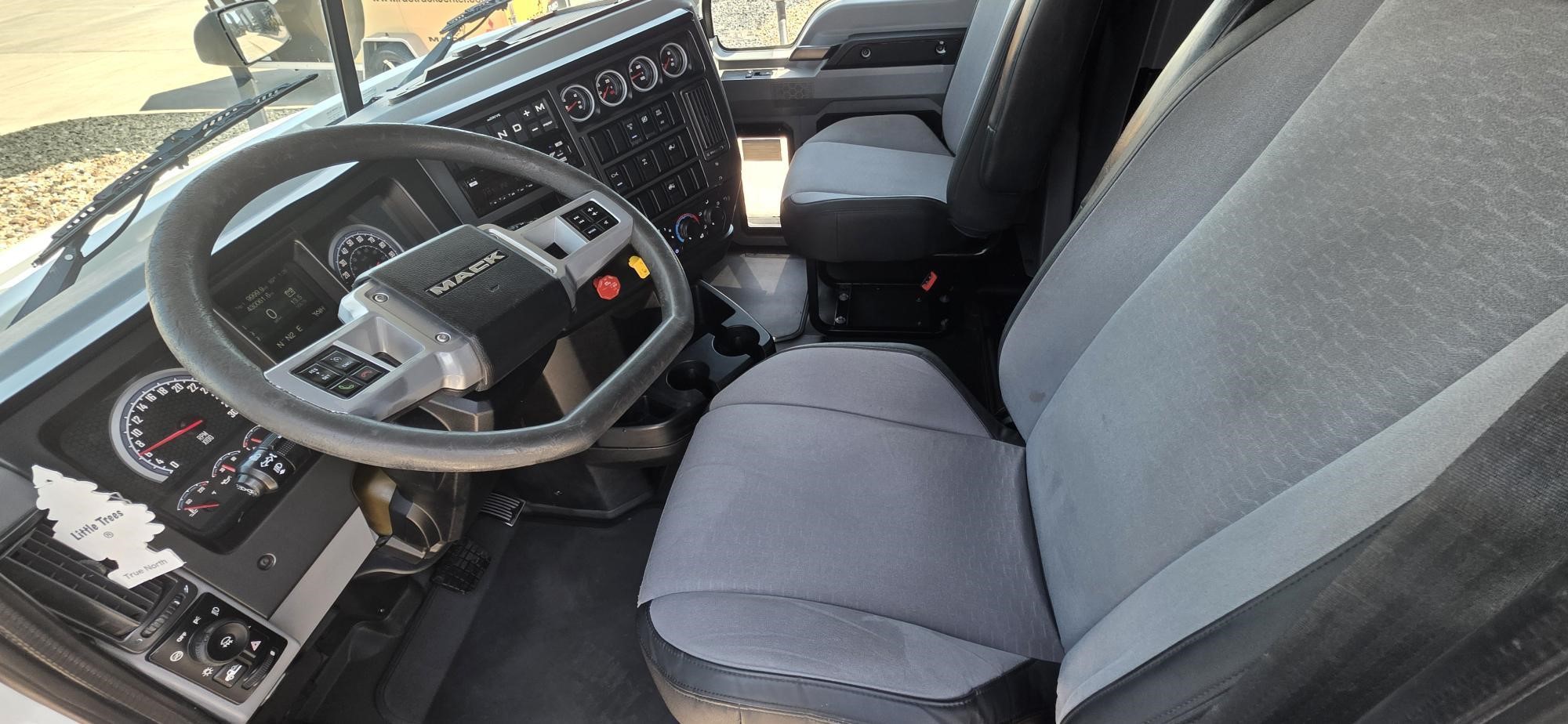 2019 MACK ANTHEM 64T 11042126524 2019 MACK ANTHEM 64T 11042126524