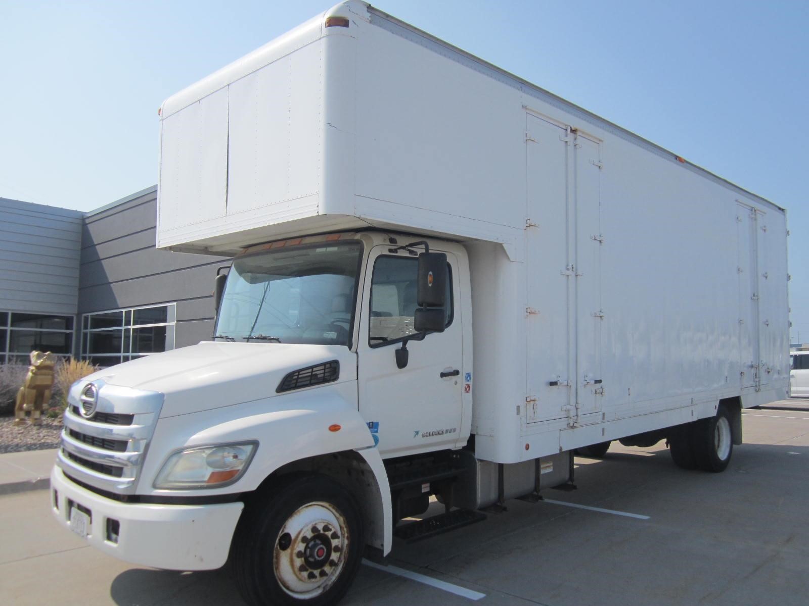 2013 HINO 268 11043371455 2013 HINO 268 11043371455