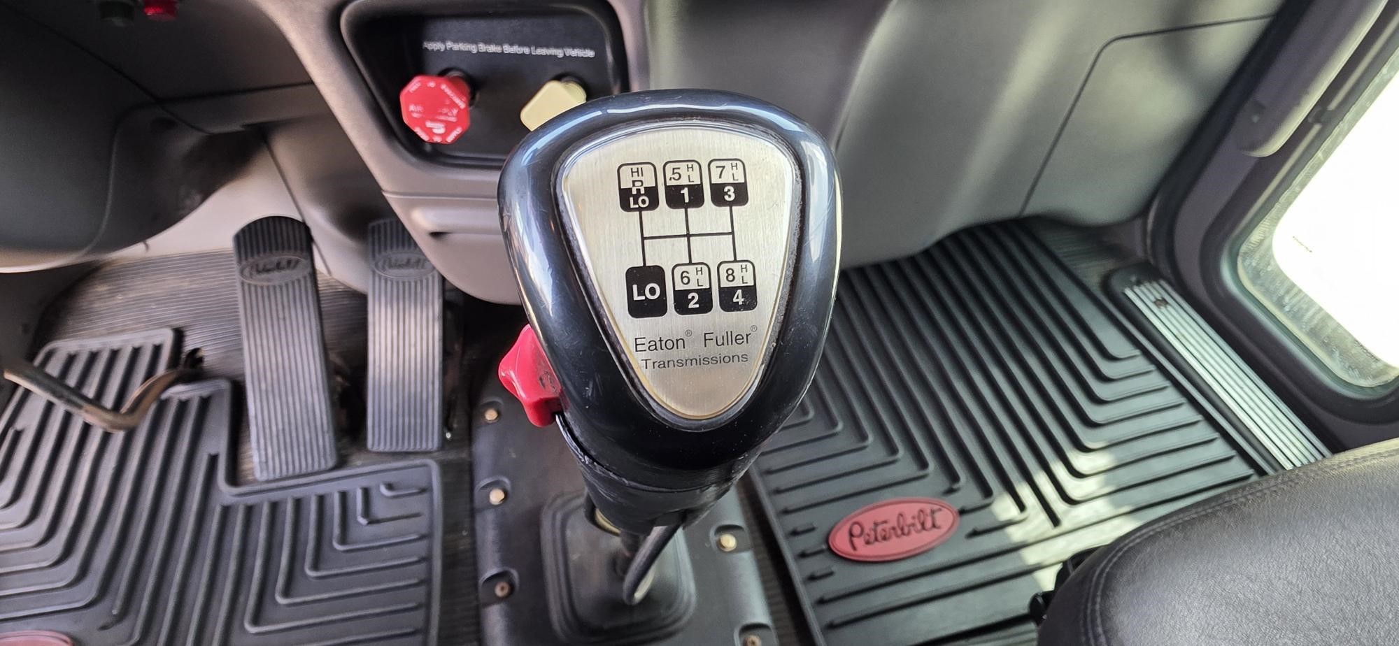 2013 PETERBILT 386 11044253314 2013 PETERBILT 386 11044253314