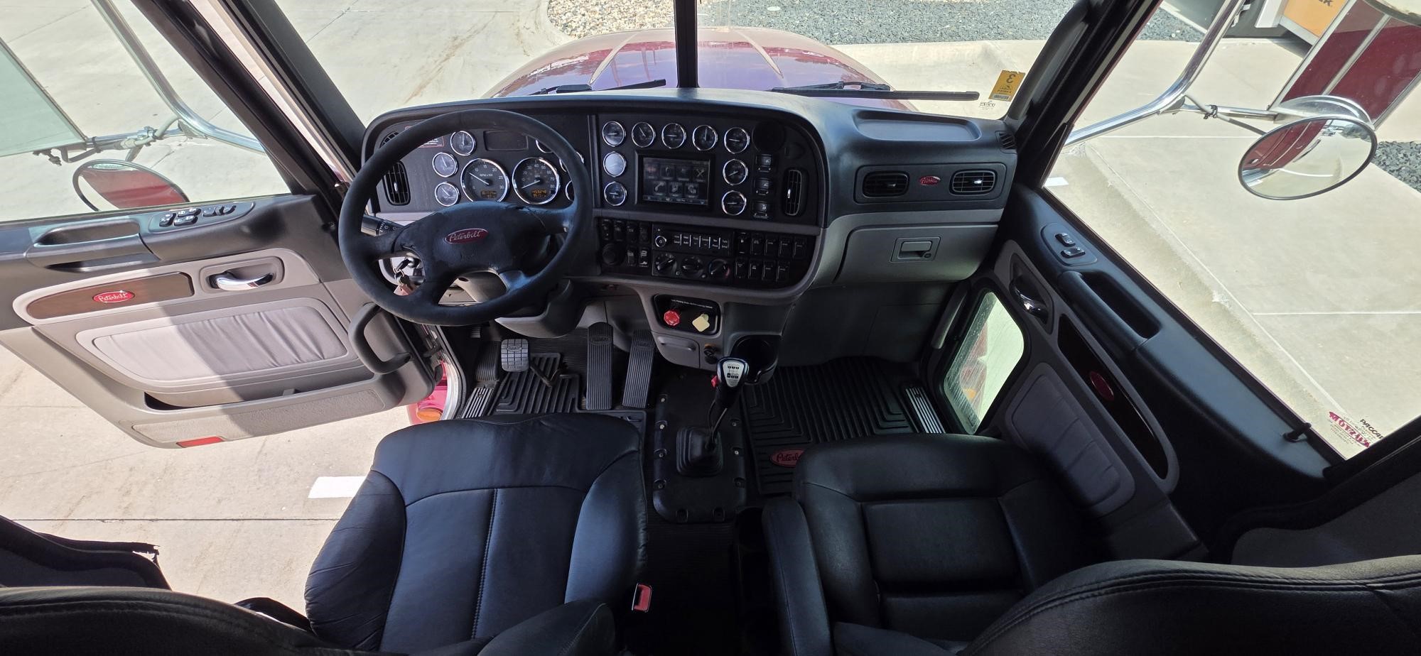 2013 PETERBILT 386 11044253318 2013 PETERBILT 386 11044253318