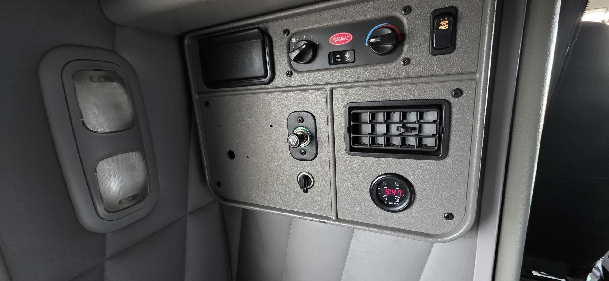 2013 PETERBILT 386 11044253326 2013 PETERBILT 386 11044253326