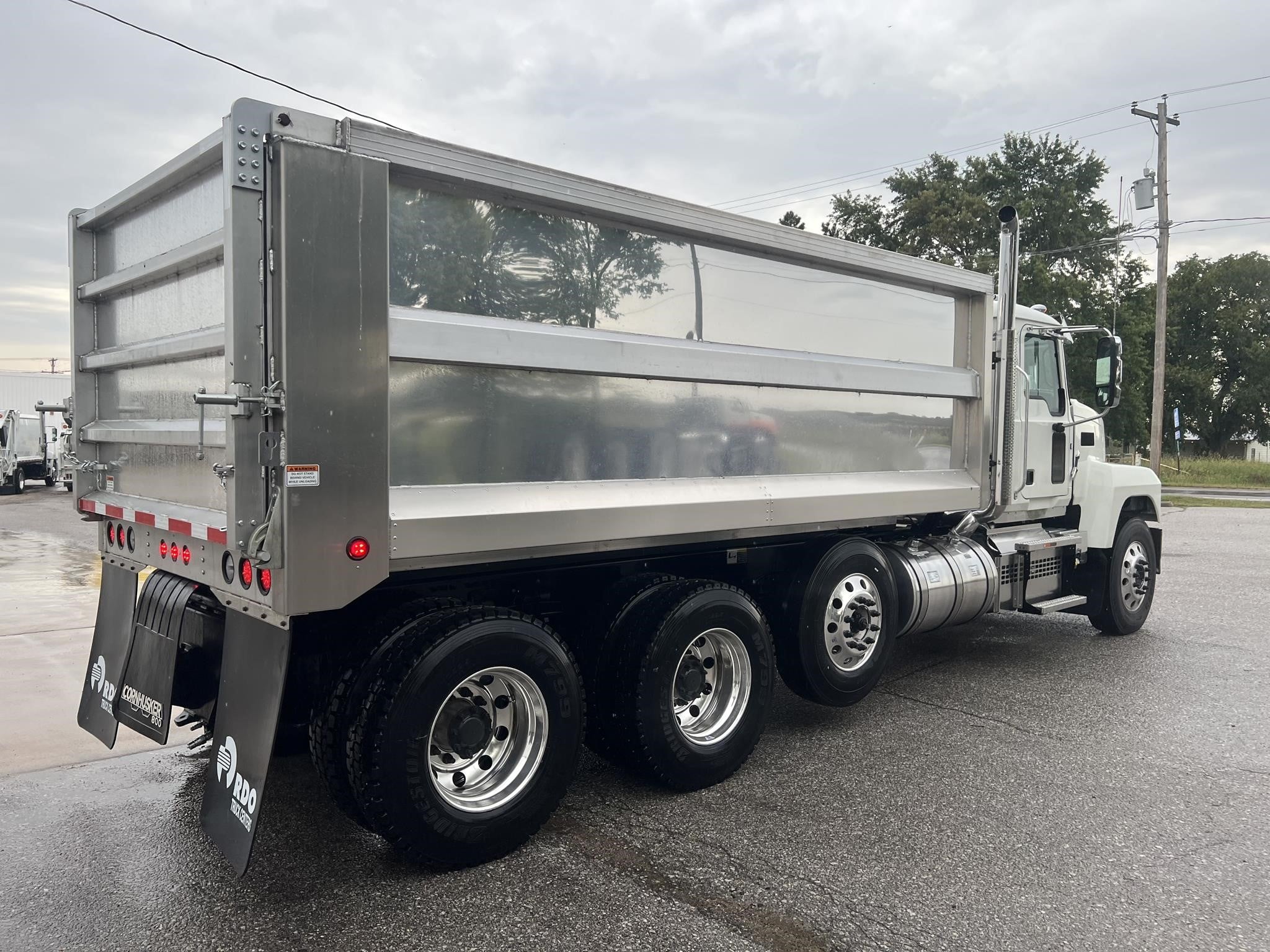 2027 MACK PINNACLE 84T 11045409993 2027 MACK PINNACLE 84T 11045409993