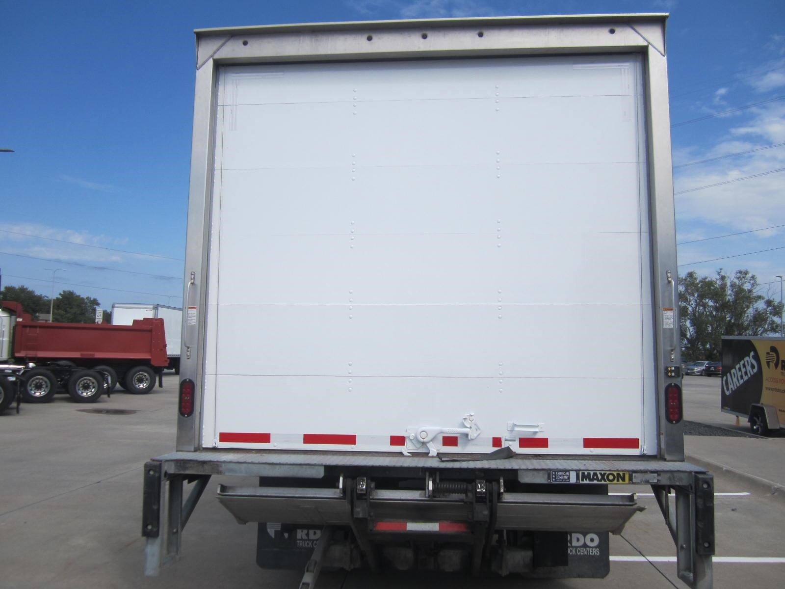 2022 ISUZU NRR 11045445138 2022 ISUZU NRR 11045445138