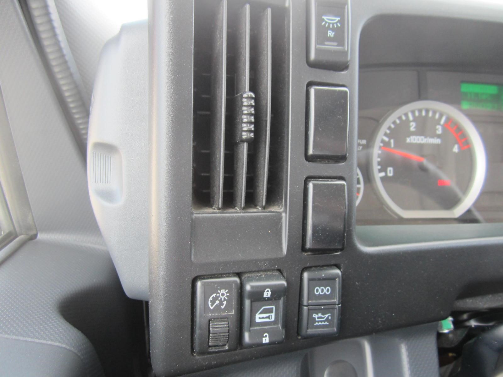 2022 ISUZU NRR 11045445532 2022 ISUZU NRR 11045445532