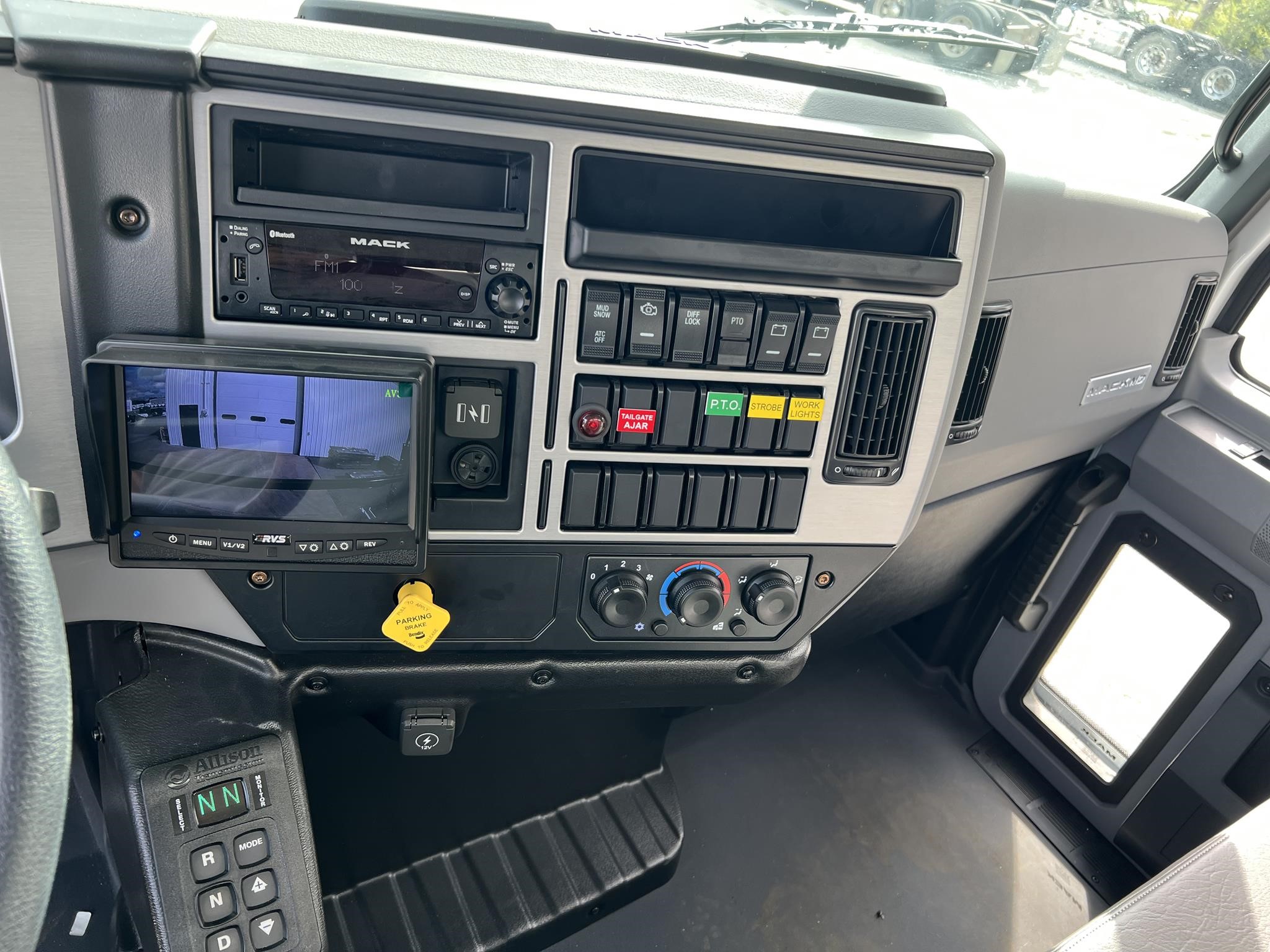 2026 MACK MD6 11046022491 2026 MACK MD6 11046022491