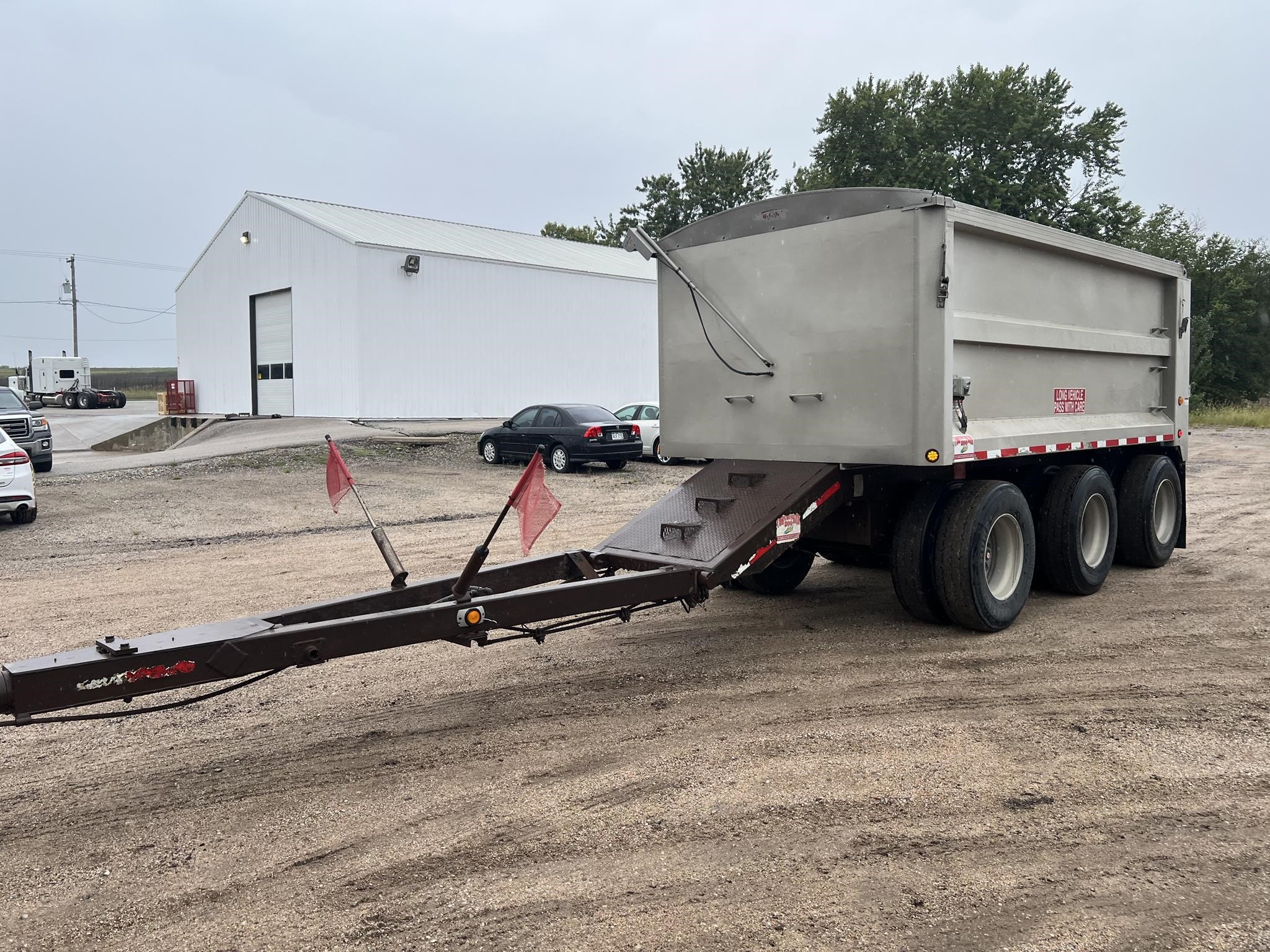 2021 MACK PINNACLE 64R 11046783170 2021 MACK PINNACLE 64R 11046783170