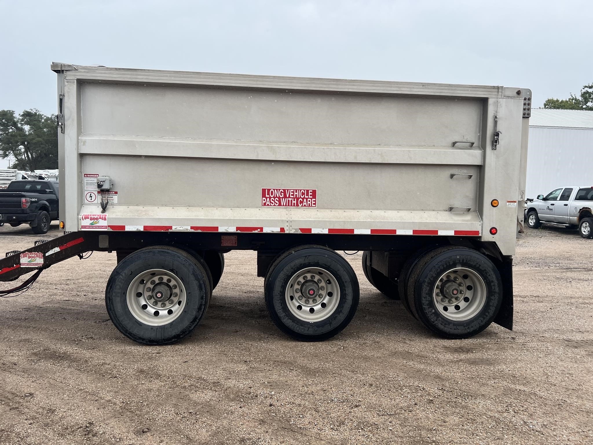 2021 MACK PINNACLE 64R 11046783228 2021 MACK PINNACLE 64R 11046783228