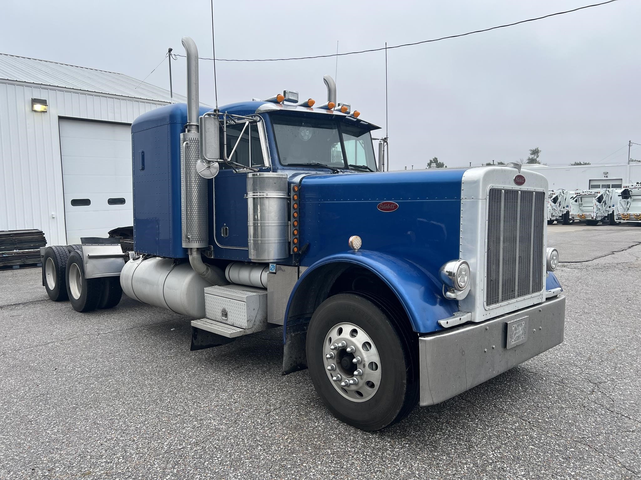 1997 PETERBILT 379EXHD 11046920451 1997 PETERBILT 379EXHD 11046920451