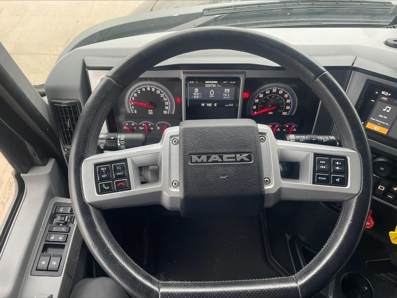2020 MACK ANTHEM 64T 11047493380 2020 MACK ANTHEM 64T 11047493380